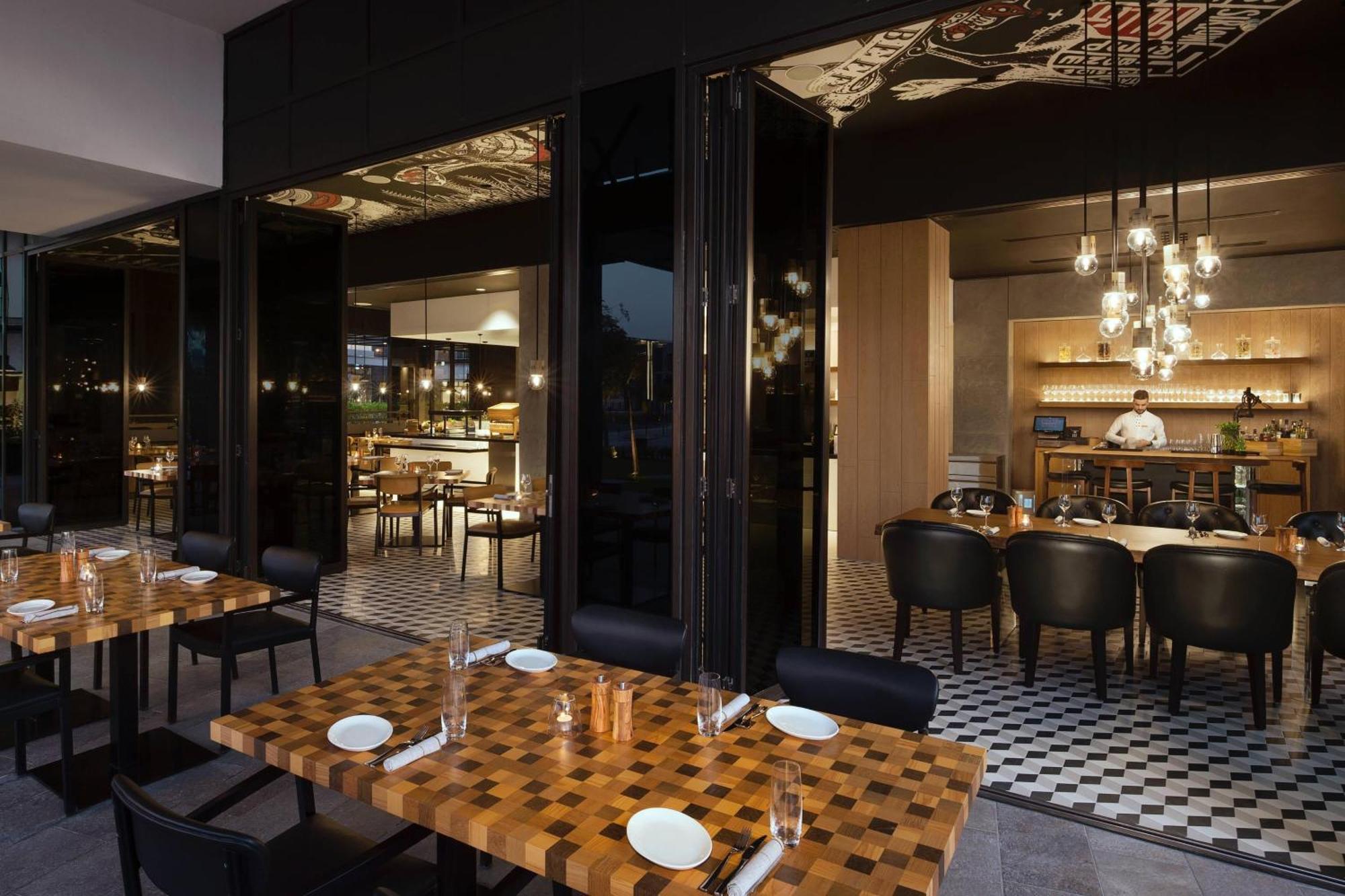 La Ville Hotel & Suites City Walk Dubai, Autograph Collection Exterior photo The interior of the restaurant